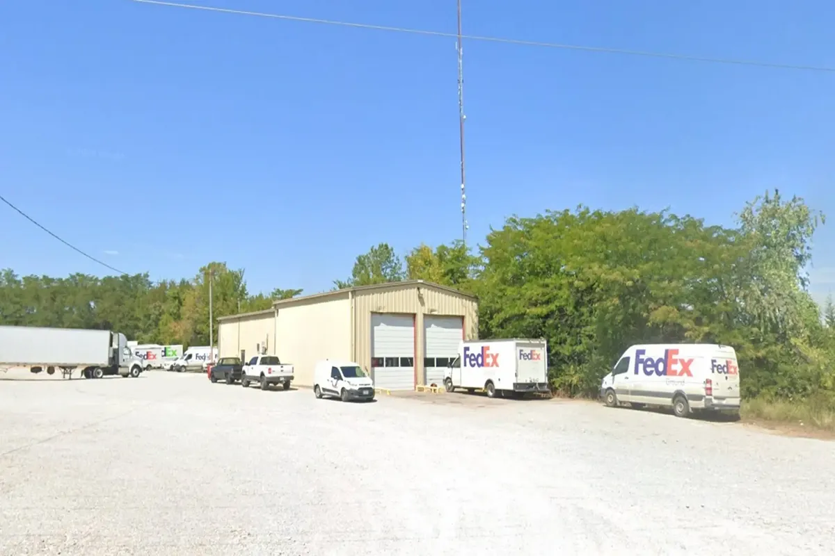For Lease: Shop Available for Lease - Sedalia, MO